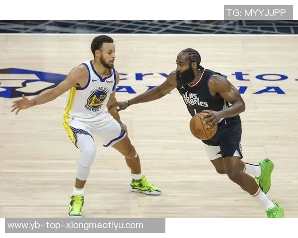 今夕是何年哈登与库里双星对决场均数据引发关注